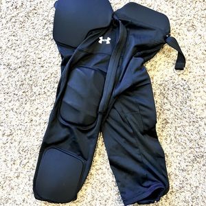 UA youth XL black football pants